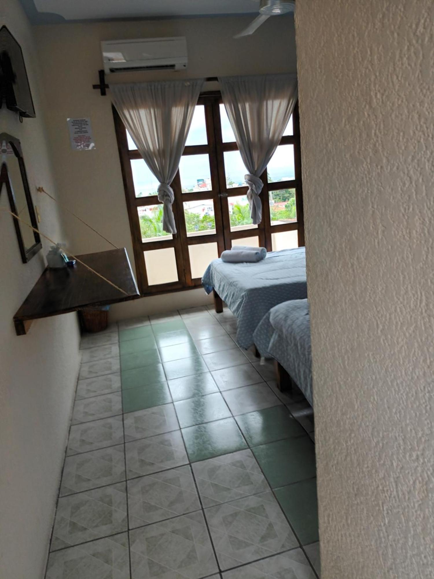 Hotel Casa Juanita Puerto Escondido  Exterior photo